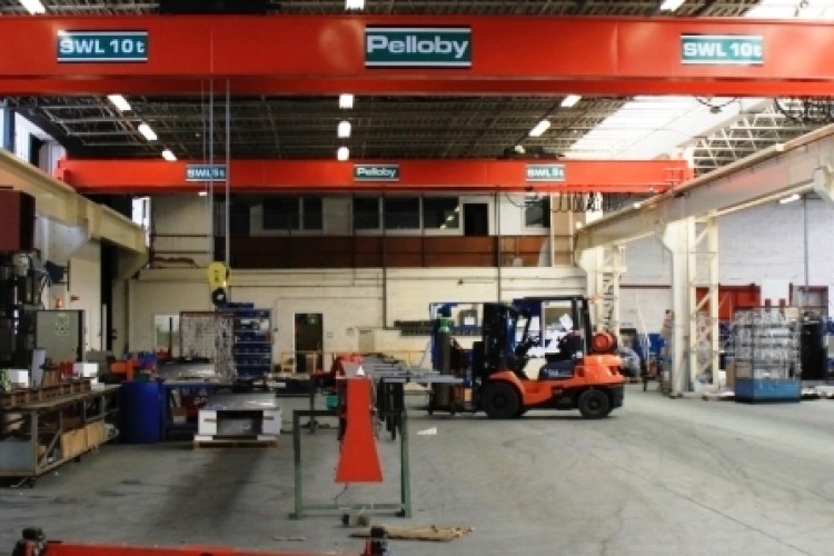 Pelloby makes overhead cranes, jib cranes, portal cranes and lifting gantries