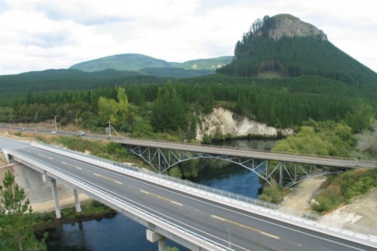Previous HEB projects include the Atiamuri Bridge