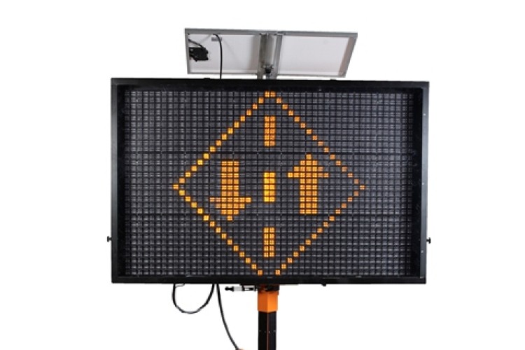 PWS solar variable message sign 