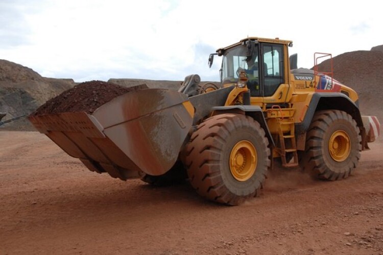 The Volvo L220H