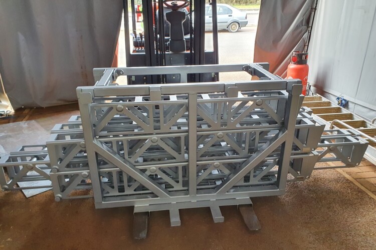 The Britlift roof lifting beam