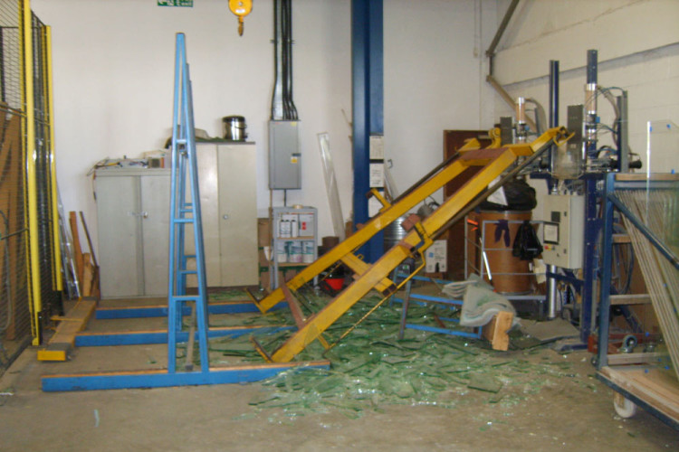 The A frame that collapsed, injuring the two workers
