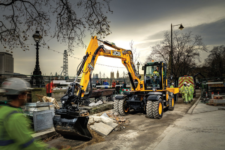 The Hydradig outperforms conventional 10-tonne wheeled excavators, says JCB