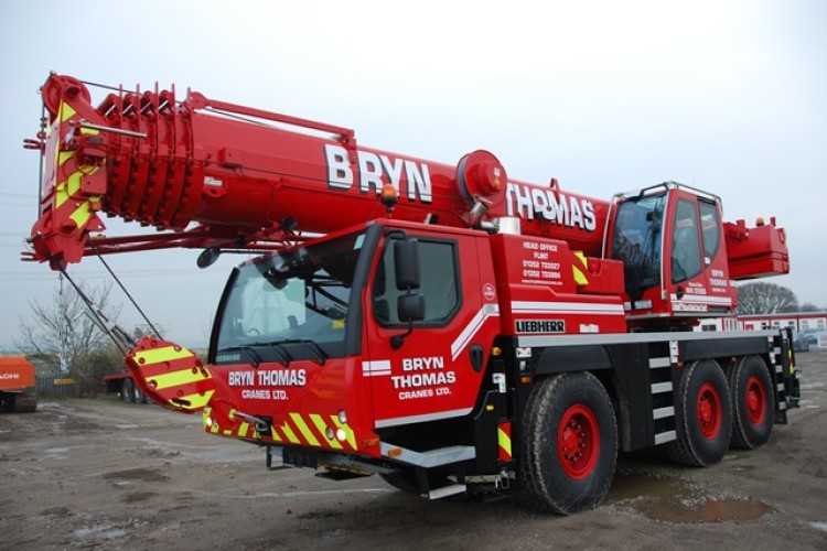 One of Bryn Thomas' 60-tonne Liebherrs