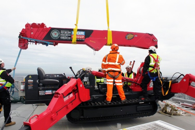 Shaping The Shard Spider Crane Scales Europe S Tallest Building