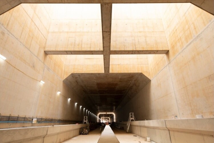 Inside Copthall Tunnel