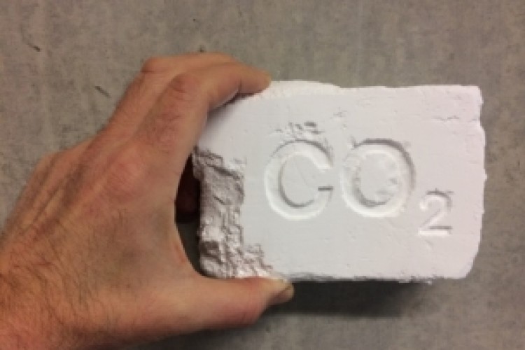 New technology captures carbon from the atmosphere and converts it into building materials