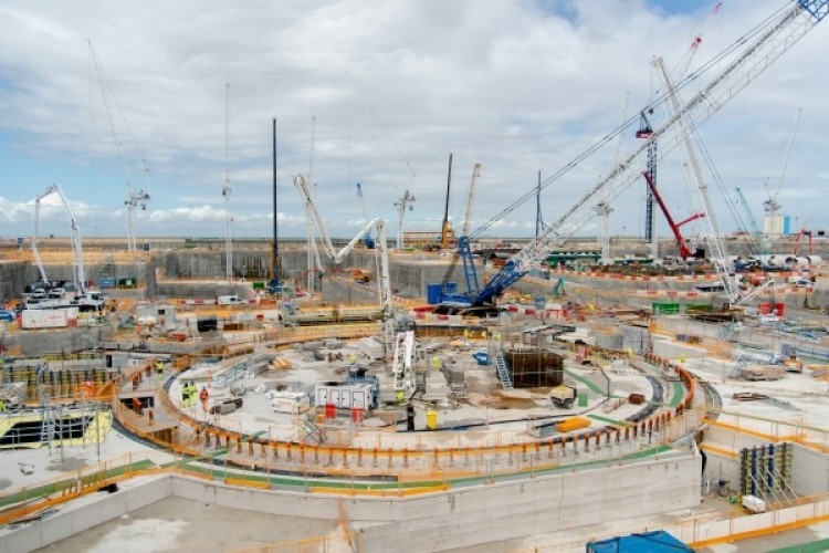 View of the Unit 2 nuclear island and prestressing galleries, where 7,000m<sup>3</sup> of concrete has been poured to date.