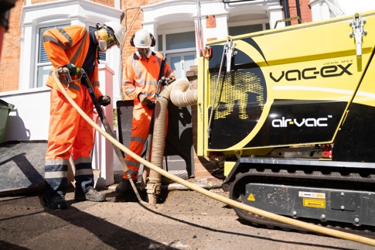 The compact Vac-Ex reduces the risk of cable strikes