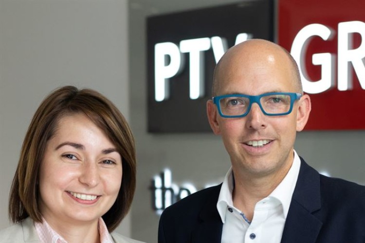 Managing directors Martyna Abendrot and Peter M&ouml;hl are taking on responsibility for the new PTV office