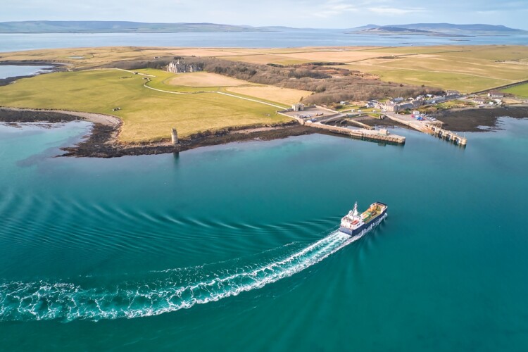 Shapinsay Ferry serving Orkney Islands [&copy; Robbie Thomson]