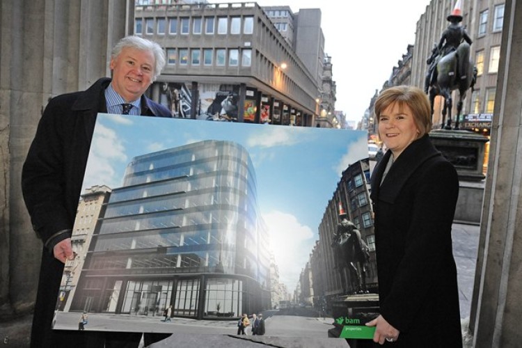 BAM&rsquo;s John Burke with Nicola Sturgeon