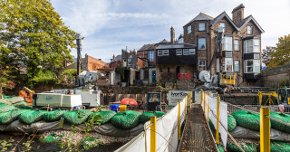 In Matlock, further up the Derwent from Derby, Ivor King supplied Giken Silent Pilers with Super Crush attachments In Matlock, further up the Derwent from Derby, Ivor King supplied Giken Silent Pilers with Super Crush attachments