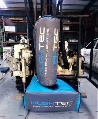 Hushtec’s piling shrouds fully enclose the rig Hushtec’s piling shrouds fully enclose the rig