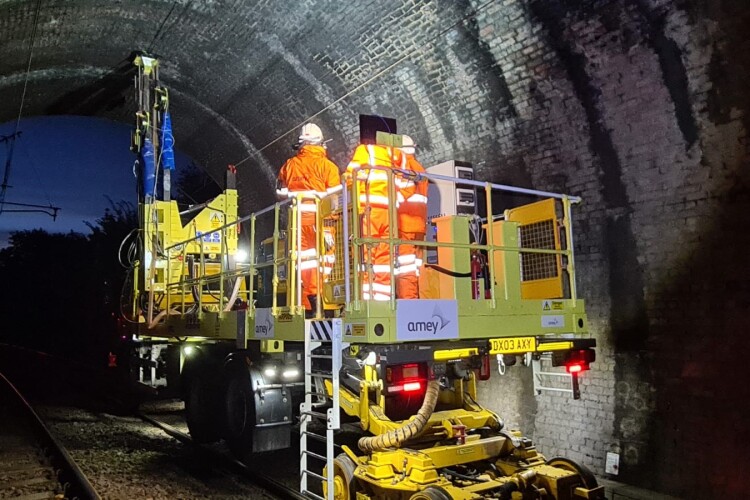 The new tunnel drill rig undergoes a trial in Primrose Hill