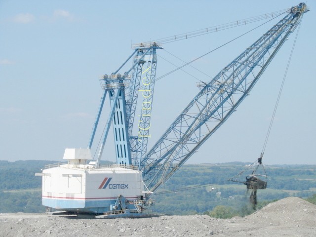 Compralo subito" Walking dragline recupera 3 milioni di dollari 1680x1260_1363022000_1776479301-nowater