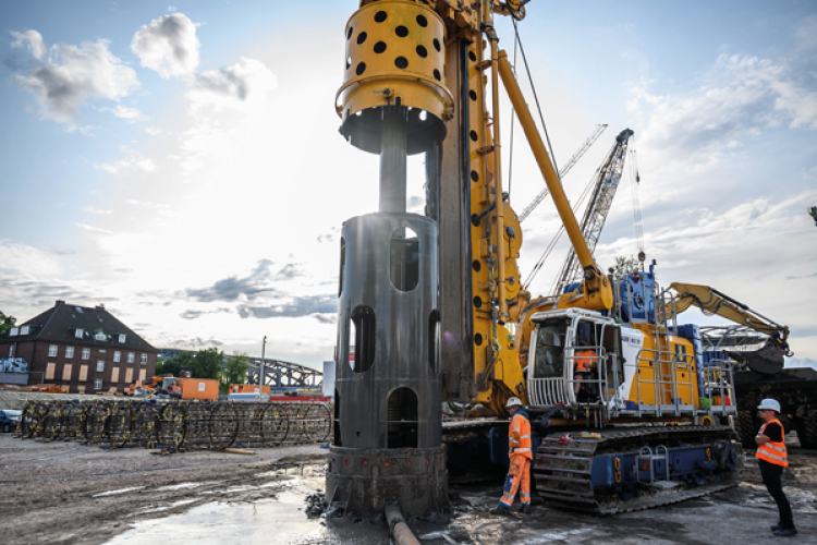 Bauer Spezialtiefbau is the foundations contractor for the record-breaking piles