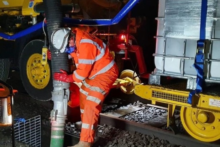 Renew companies AmcoGiffen and QTS recently collaborated on a drainage project in the Severn Tunnel