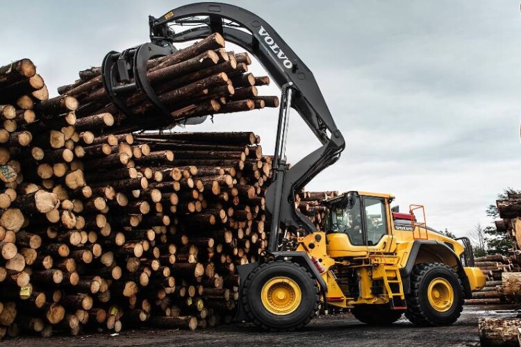 Gorrel's investment includes Volvo L180H HL log handlers