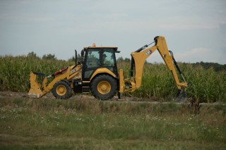 Cat 432 backhoe loader