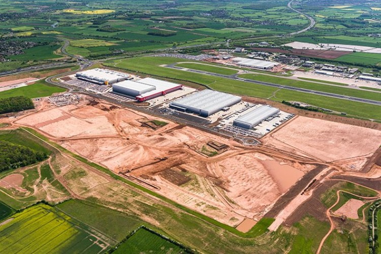 Winvic has already built four warehouses at Segro Logistics Park East Midlands Gateway and has now started the fifth