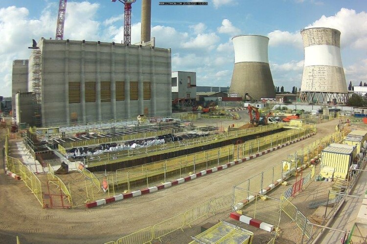 The Slough Multifuel incinerator under construction