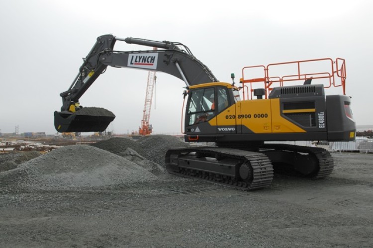 Lynch's first Volvo EC480E 