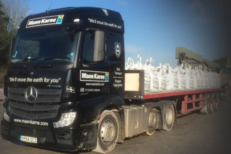Maen Karne supplies bagged aggregate across the southwest