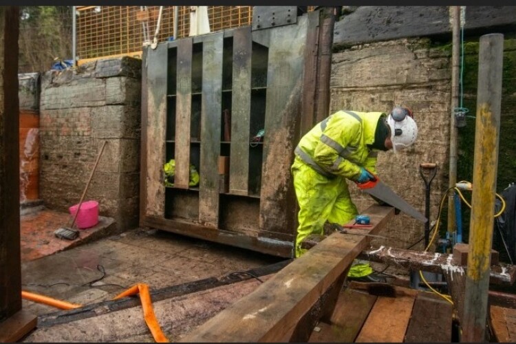 Repair work on the Caen Hill flight of locks on the Kennet & Avon Canal
