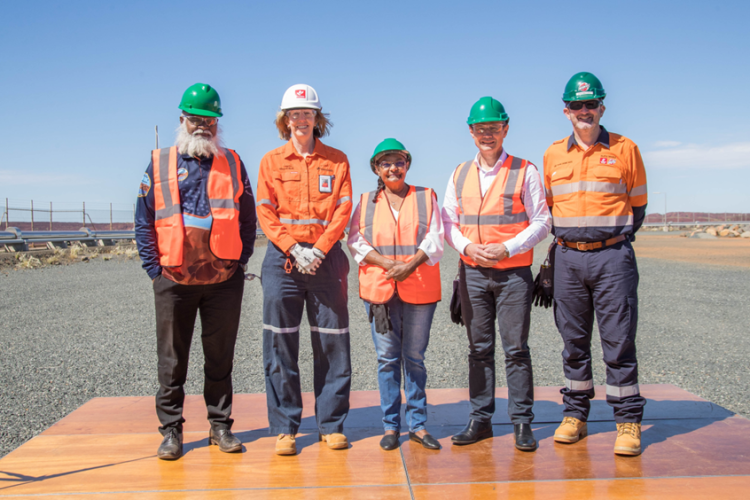 Bechtel makes a start on Australian LNG plant