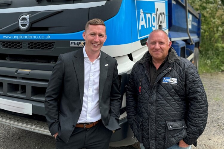 Ryan Marshall (left) with Lee Storer 
