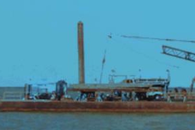 OSHA publishes guidance on safe operation of barge cranes