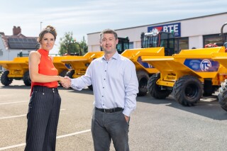 BTE Plant Sales managing director MD Rebecca Bryson and Touchstone head of procurement Stuart Tirebuck BTE Plant Sales managing director MD Rebecca Bryson and Touchstone head of procurement Stuart Tirebuck