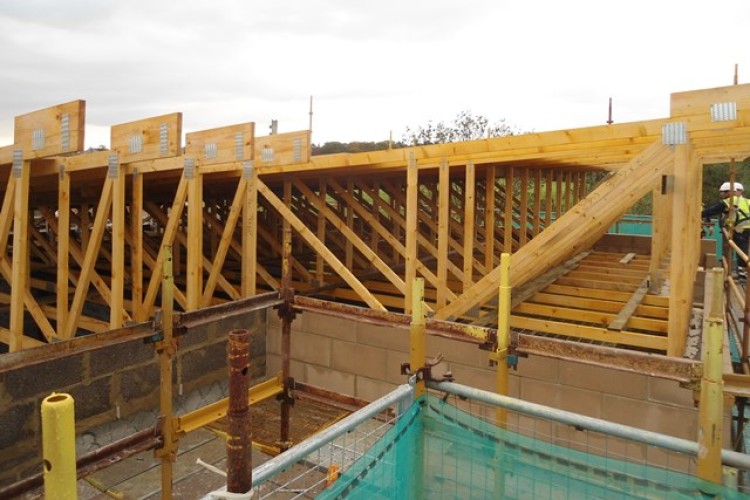 Pasquill roof truss