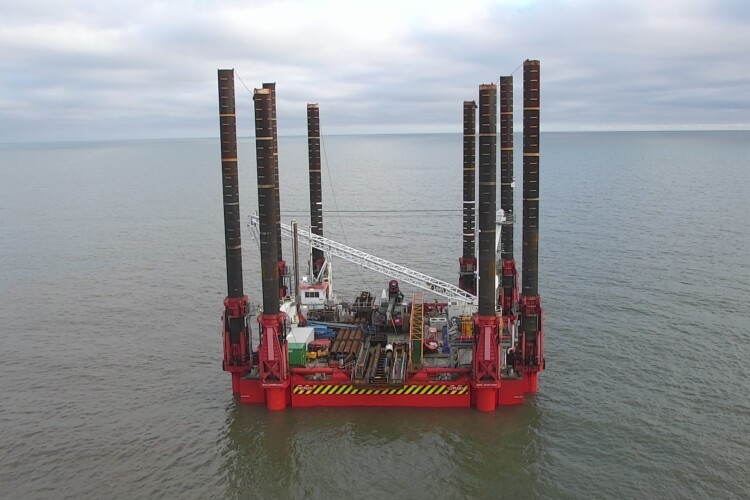 The WaveWalker jack-up barge can move sideways by moving four of its eight legs at a time
