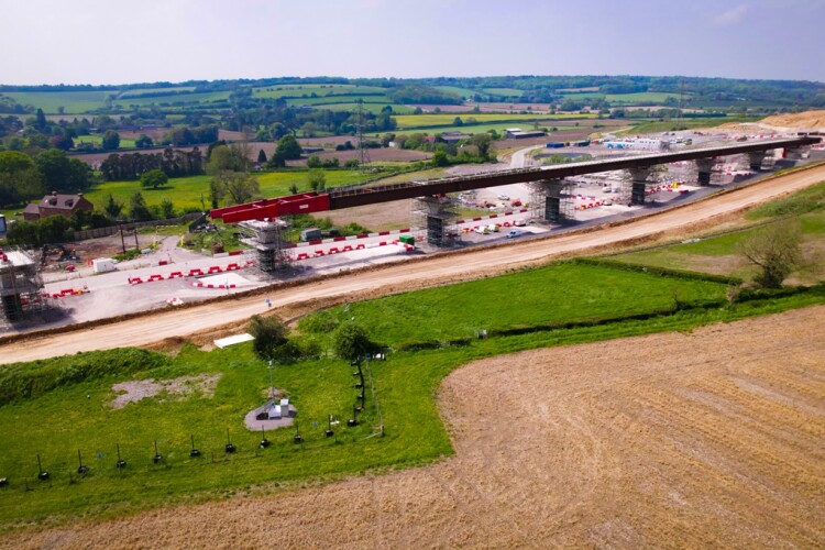 Wendover Dean Viaduct being slid