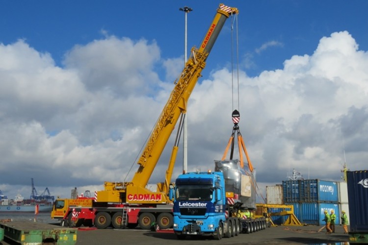 Cadman's LTM 1160-5-2 with 54-tonne counterweight lifting a 70-tonne transformer onto transport at Harwich Navyard Wharf