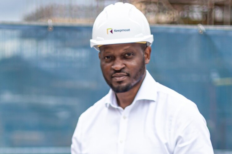 Victor Idowu