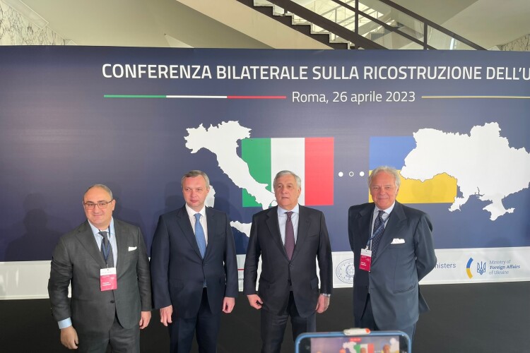 From left: Webuild head of commercial operations Francesco Falco, Ukrainian ambassador to Italy Yaroslav Melnyk,  Italian minister of foreign affairs Antonio Tajani and Webuild chief executive Pietro Salini