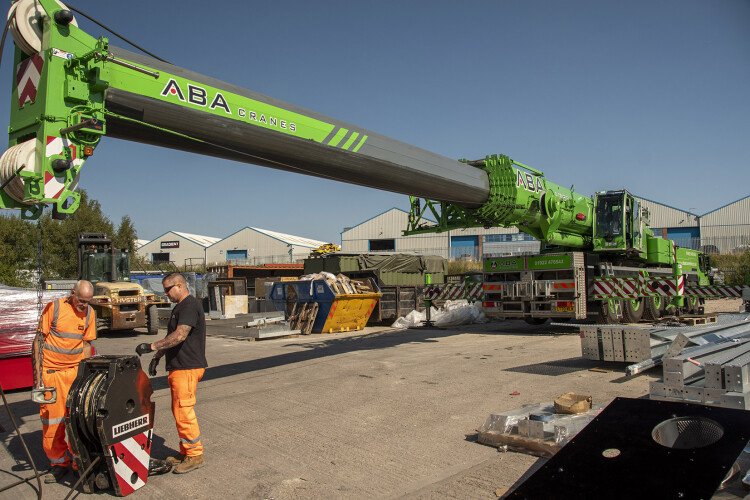 ABA's Liebherr LTM 1110-5.1